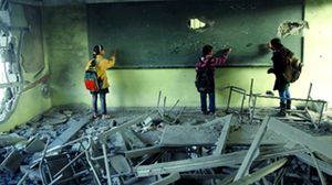آثار الدمار في غزة في احدى المدارس بعد حرب 2012