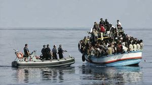 لاجئون سوريون يدفعون أموالاً طائلة لتهريبهم لبريطانيا عبر البحر (أرشيفية) - ا ف ب