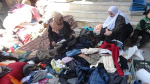 بسطة ملابس للنساء في غزة - الأناضول
