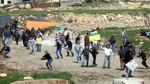 مواجهات لشباب فلسطينيون مع جيش الاحتلال الإسرائيلي بالضفة الغربية - أرشيفية