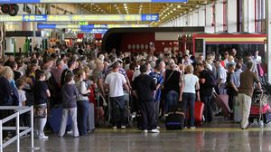 عشرات الآلاف من الركاب محاصرون في مطارات أوروبية  (أرشيفية) - ا ف ب
