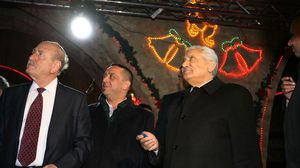 يشارك رؤساء الحكومات باستمرار في احتفالات الميلاد بالأردن - بترا