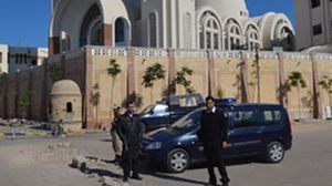 الأمن المصري يكثف دورياته حول الكنائس - أرشيفية