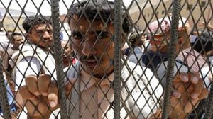 الحوثيون يحتجزون عشرات المدنيين في سجونهم - أرشيفية
