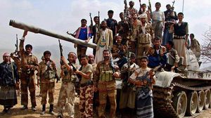 الحوثيون يقصفون منازل المواطنين بالمدن التي يسيطر عليها الجيش اليمني - أرشيفية