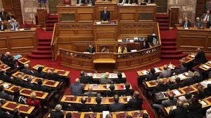  شهدت عملية التصويت على مشروع القانون مشادات بين المعارضة والحكومة اليونانية- الأناضول