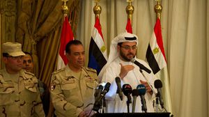 يُتهم اسميك بتقديم تمويلات ضخمة لإنجاح الانقلاب العسكري على الرئيس المصري محمد مرسي - أرشيفية