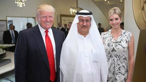 دونالد ترامب (يسار) مع حسين السجواني الرئيس التنفيذي لشركة "داماك" الإماراتية - عربي21