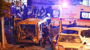 قتل 29 شخصا وجرح 166 بالتفجيرين أمام ستاد لكرة القدم في تركيا- تويتر