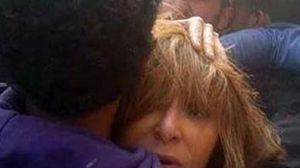 لميس الحديدي خلال تعرضها للضرب- تويتر