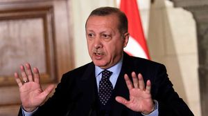 قال أردوغان إن لاجئي كوباني في تركيا لم يعودوا إلى منازلهم رغم تطهير المنطقة من "داعش"- الأناضول