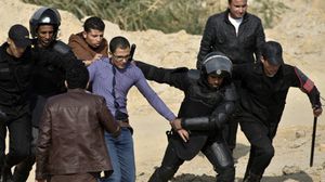 هيومان رايتس ووتش: اتسع القمع الذي تمارسه قوات الأمن المصرية ليشمل إخفاء الرجال والنساء- جيتي 