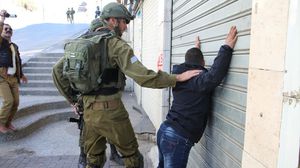 يشار إلى أن قوات الاحتلال الإسرائيلي تتعمد استهداف المدنيين والأطفال والنساء والشيوخ- الأناضول (أرشيفية)
