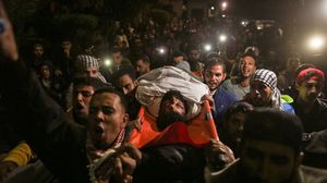 تناولت الصحيفة وداع قطاع غزة أبو ثريا الملقب بـ"الشهيد القعيد" في جنازة مهيبة- جيتي