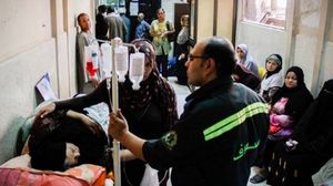 أمين عام نقابة الأطباء إيهاب طاهر: القانون الجديد يزيد الأعباء على المواطنين- أرشيفية