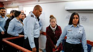 النيابة العامة الإسرائيلية طلبت الاثنين توجيه 12 تهمة لعهد التميمي (16 عاما)- وكالات
