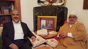 استقبال ابن كيران في بيته لخالد مشعل الاربعاء 27 ديسمبر 2017 - فيسبوك