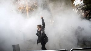 تعالت الأصوات المنادية في الميادين بإسقاط النظام في إيران- جيتي