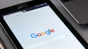 عقدت غوغل صفقات من أجل ترويج مساعدها الشخصي - CC0