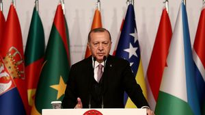 أردوغان قال إن العالم الإسلامي يواجه تحديات كبيرة من بينها زرع تنظيمات إرهابية لمحاصرته- الأناضول