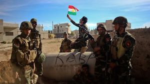 تسعى الولايات المتحدة وفرنسا لتشكيل هيكل جديد يدمج الأوساط الكردية مع بعضها في الشمال السوري- جيتي