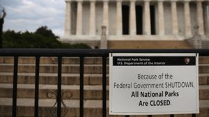 الإغلاق الجزئي للحكومة باقٍ حتى الخميس على أقلّ تقدير بسبب استمرار الخلاف بين الكونغرس والرئيس ترامب- جيتي