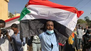 أطباء شاركوا في احتجاجات السودان التي تندد بالأوضاع الاقتصادية وبحكم البشير- تويتر