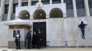 تلغراف: افتتاح السفارة الإماراتية هو أول خطوة علنية ومهمة باتجاه إعادة تأهيل الأسد- جيتي