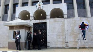 أشار السفير العراقي إلى أن "هناك سفارات أخرى ستفتح في سوريا قريبا"- جيتي