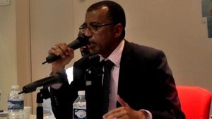 رئيس حزب المؤتمر السوداني عمر الدقير اعتقل من منزله- تويتر