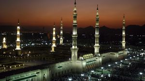 محمد خليل: خدمة الصائمين في المسجد النبوي شرف كبير- جيتي