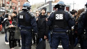 الاحتجاجات الطلابية جاءت بالتزامن مع حراك "السترات الصفراء" للأسبوع الثالث في باريس- جيتي