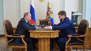 كشف قديروف للحضور عن لقاء عقده والده مع بوتين ووافق الأب على قيادة الشيشان بشرط واحد- جيتي
