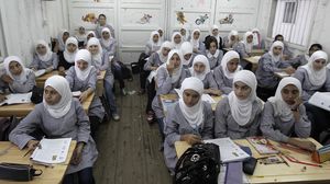 عدد الطلاب في الفصل الواحد في مدارس أونروا بغزة وصل إلى 50- جيتي