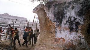 متطرفون هندوس قاموا في العام 1992 بهدم مسجد بابري الذي يعود بناؤه للقرن السادس عشر- جيتي (أرشيفية)