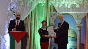 حظي اليوتيوبر الفلسطيني باسل الحاج بجائزة المطبخ الفلسطيني عن حلقته المميزة حول أكبر طنجرة مقلوبة- عربي21