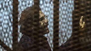 يواصل عبد الفتاح، إضرابه عن الطعام في سجن شديد الحراسة لليوم الثاني والأربعين على التوالي