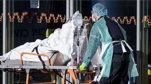 تتعرض مستشفيات لندن لأزمة حادة بسبب غياب الموظفين نتيجة إصابة الآلاف بالمرض- الأناضول 