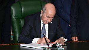 الموازنة بلغت حوالي 100 مليار دولار جرى تخصيص ربعها للدفاع- الرئاسة الجزائرية