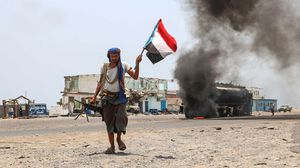تدعم السعودية وإيران طرفي الحرب في اليمن- تويتر