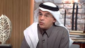 وصف مذيع القناة السعودية "أبو عبيدة" بـ"المنقب"- "إم بي سي"