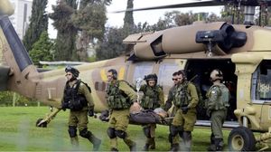 أعلن جيش الاحتلال الاثنين عن مقتل اثنين من جنوده في معارك مع فصائل المقاومة الفلسطينية شمال قطاع غزة- الإعلام العبري