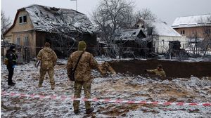 قصف روسي بالصواريخ البالستية على كييف - رويترز