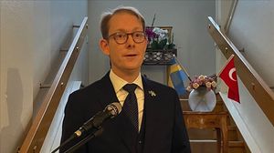 قال وزير الخارجية السويدي إن بلاده تدعم "فترات توقف إنسانية"- الأناضول