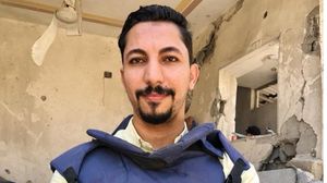 الصحفي عودة استشهد في قصف للاحتلال- اكس