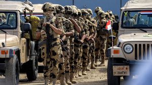 يبلغ قوام القوات المصرية الموجودة بموجب الاتفاق على الحدود الفاصلة مع قطاع غزة، حوالي 750 جنديا- جيتي