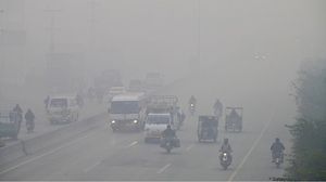 المطر الاصطناعي لمكحافحة الضباب الدخاني في باكستان- إنترنت