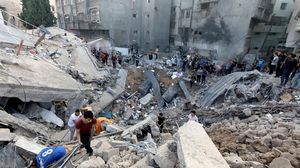 يواصل الاحتلال قصفه على قطاع غزة مستهدفا المدنيين- جيتي 