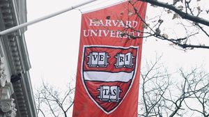وقّع أكثر من 700 من أعضاء هيئة التدريس في جامعة هارفارد رسالة تدعم غاي- الأناضول 