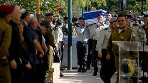  ارتفعت حصيلة قتلى جنود وضباط الجيش الإسرائيلي منذ بداية الحرب في 7 تشرين الأول/ أكتوبر الماضي إلى 403- جيتي